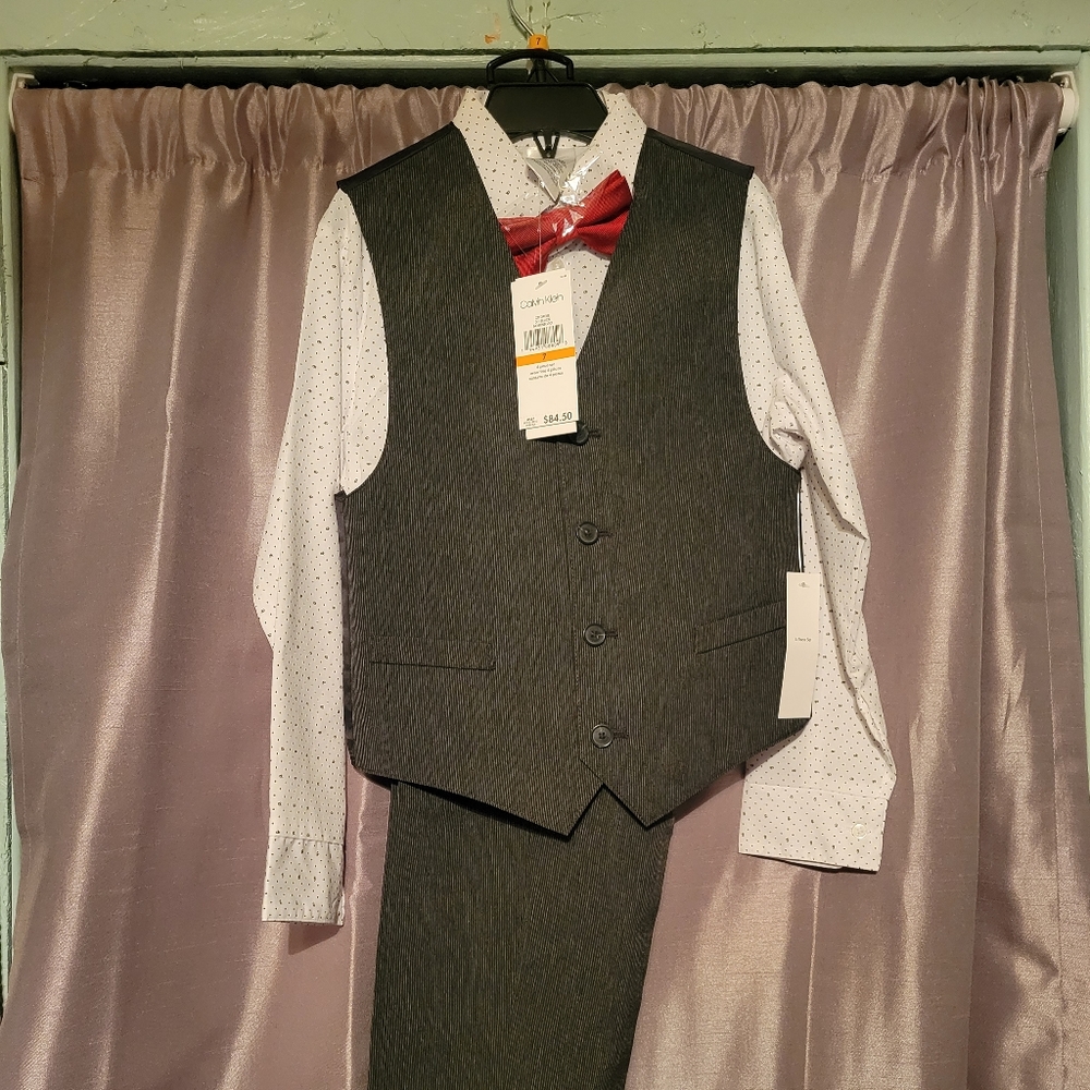 Boy's suit
